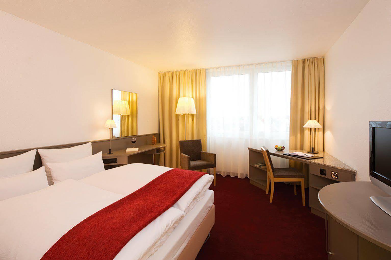 Nh Weinheim Hotel Luaran gambar